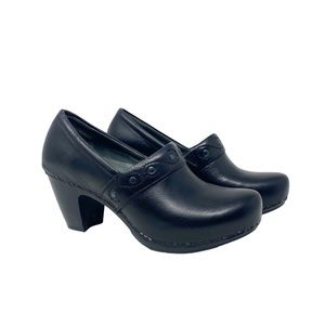 Dansko Riki Studded Black Leather Clogs Size 37